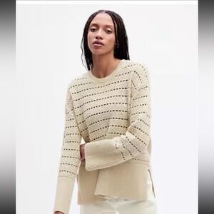 GAP Cream Crew Neck Sweater